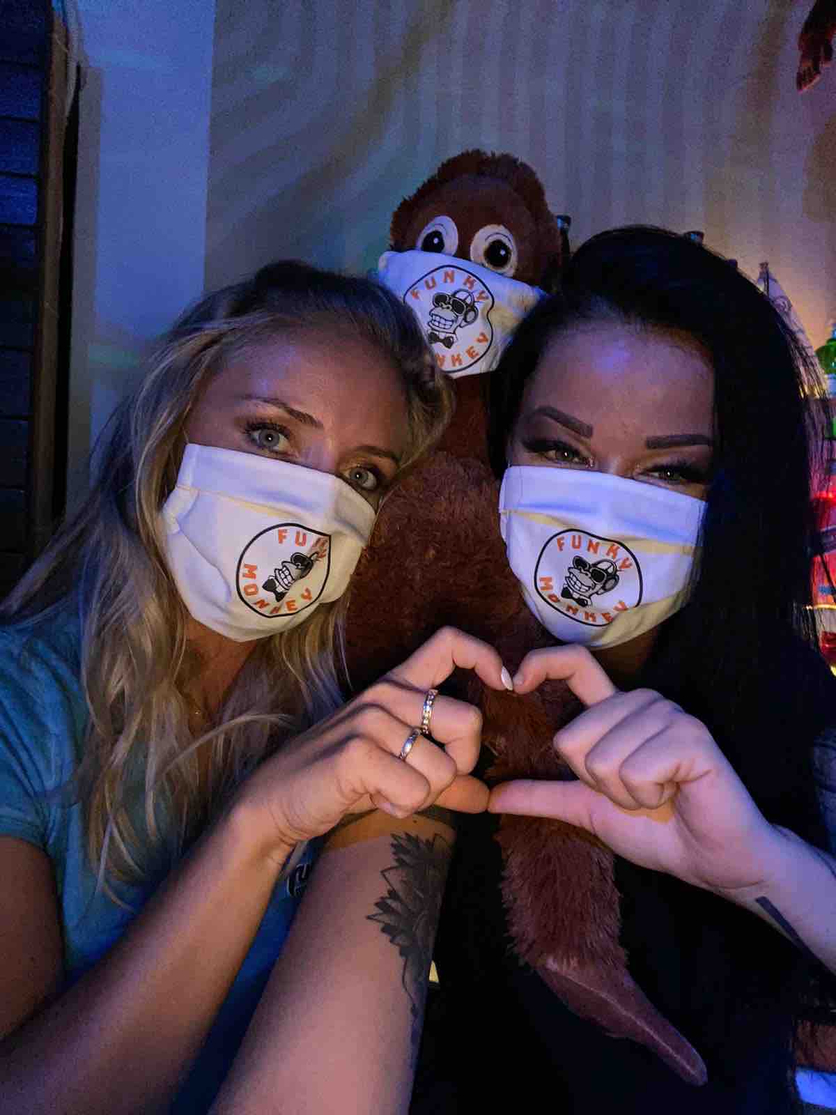Opening 15. Mai Team der Funky Monkey Bar
